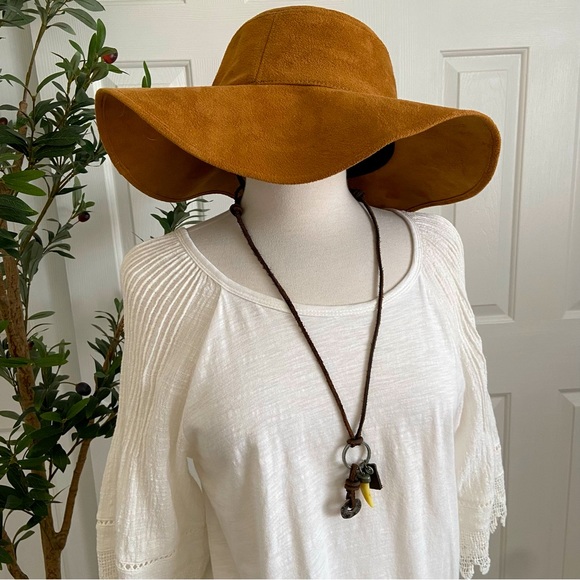 Leather Adjustable Necklace with Boho Charms - Picture 2 of 14